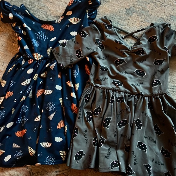 Dot dot smile 2t dresses. - Picture 1 of 1